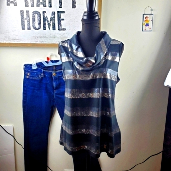 Laura Ashley Gray silver Sequins evening top Size Large - Picture 2 of 11